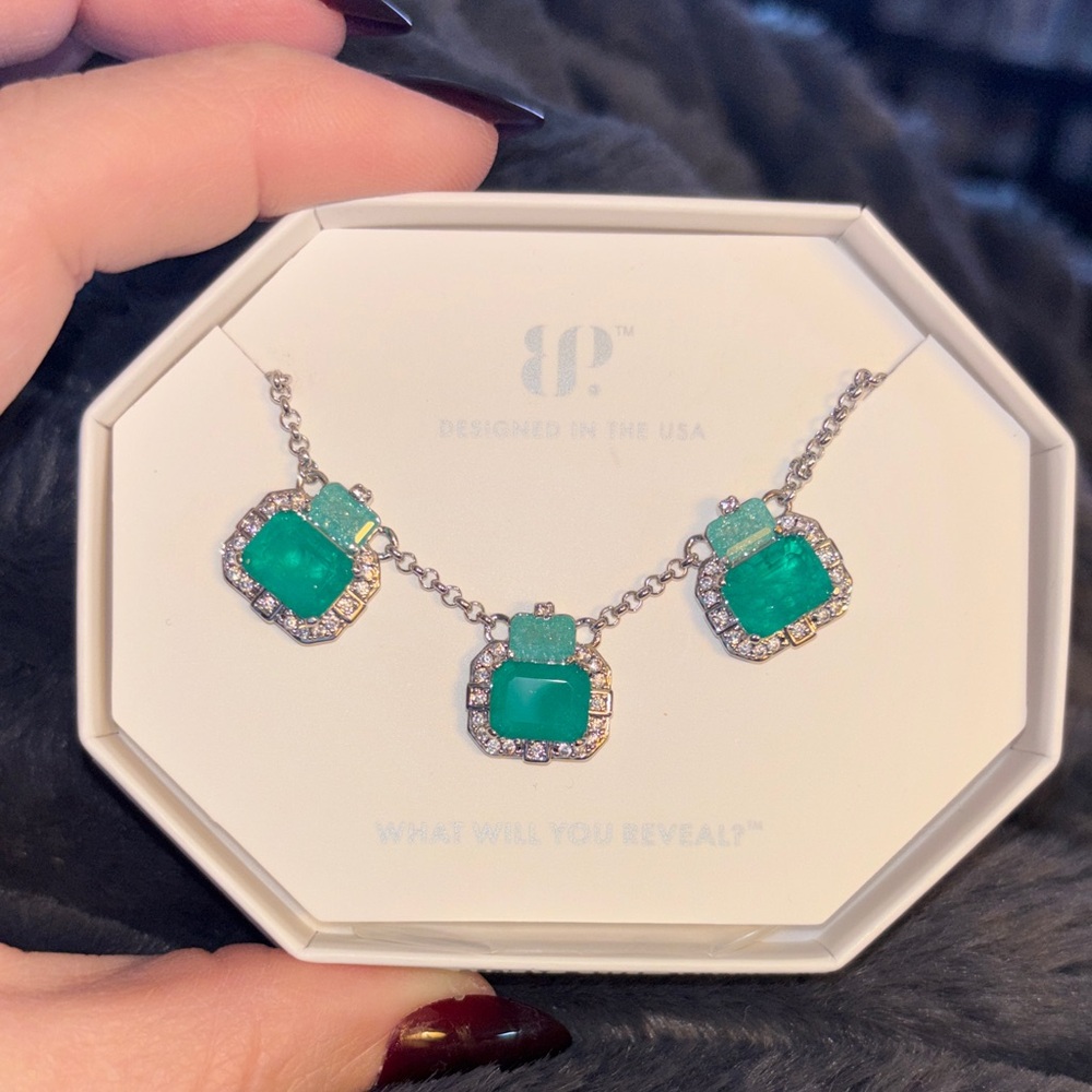 Bomb party OG Necklace with Green emeralds